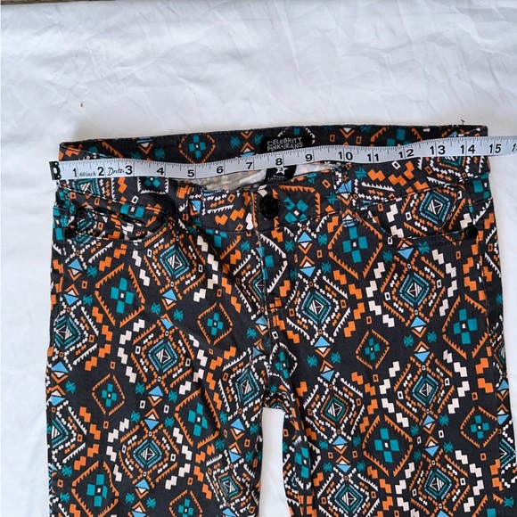 Celebrity Pink Jeans Geometric Patterned‎ Pants - Picture 6 of 7